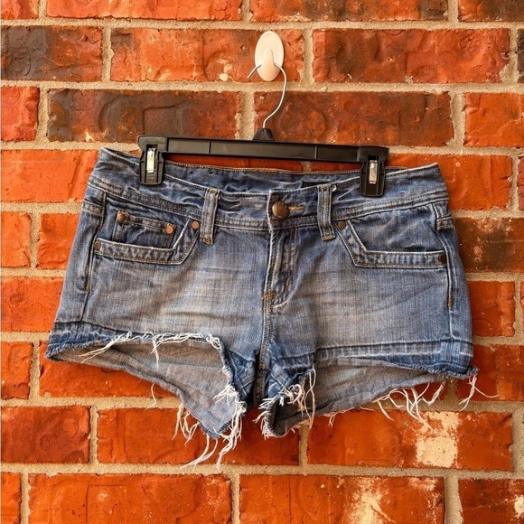 X2 Quality Denim Womens 8 Blue Cut Off Jean Cheeky BootyShorts - Picture 1 of 11